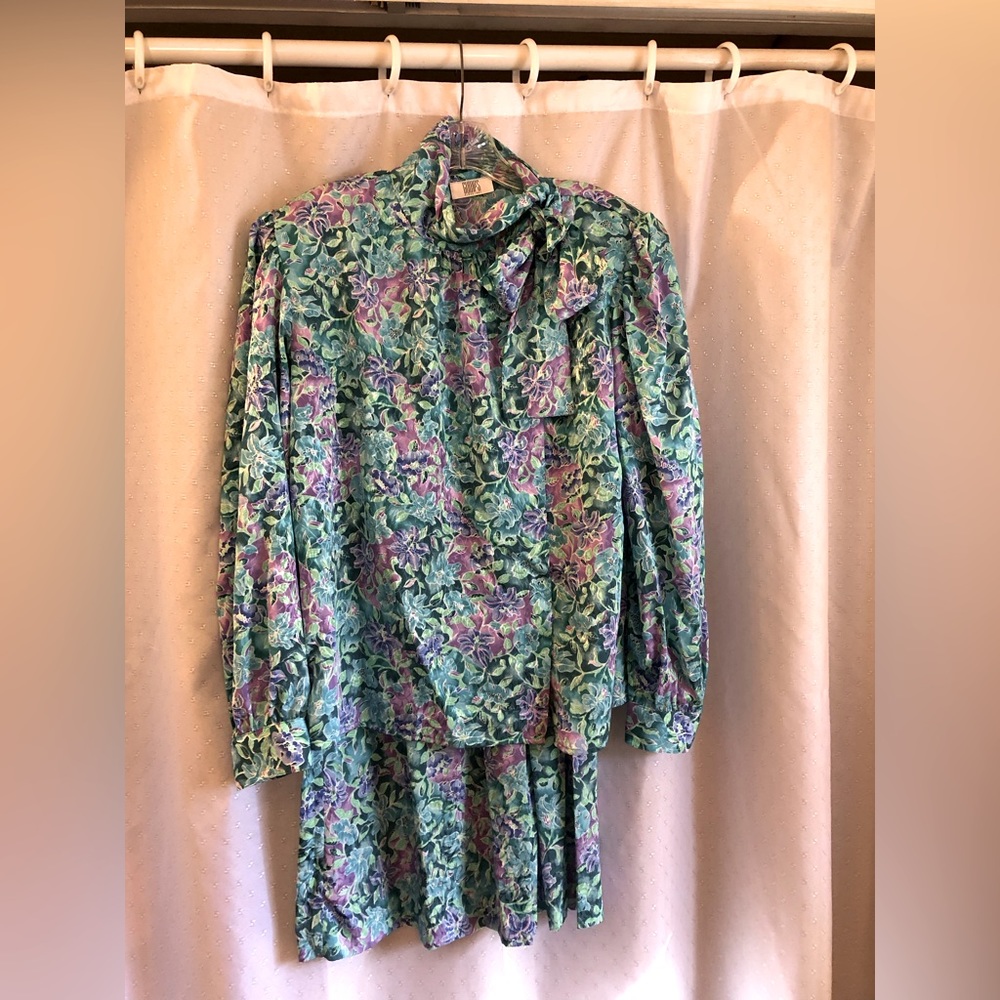 Vintage skirt and top from Gumps of San Francisco. Size 14